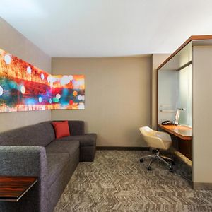King Suite Mobility or hearing accessible